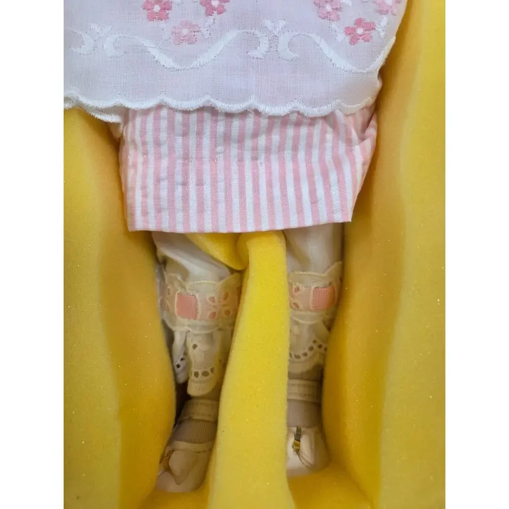 Ideal 1982 Shirley Temple Americas Sweetheart Porcelain Doll Original Box 17